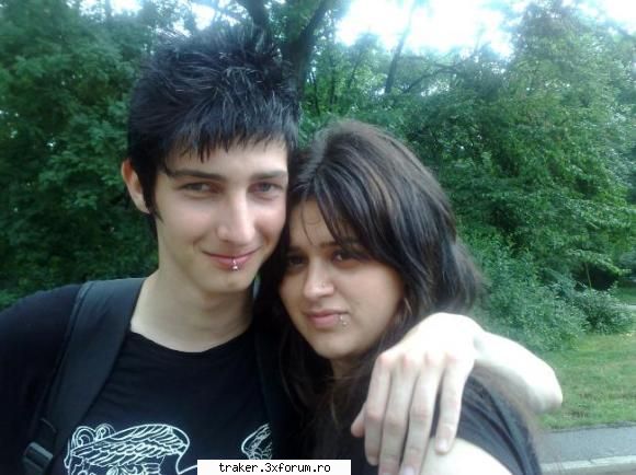 las id meu de mess: sa mil faca si mie careva ca eu nu stiu plzzzz !!!! ms mult  :zzz: cum sa faci